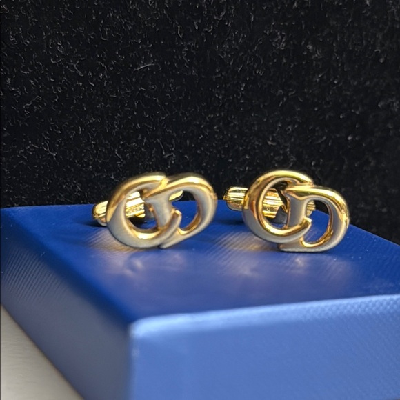 CHRISTIAN DIOR CUFFLINKS Gold SET Modern Design - Picture 1 of 4